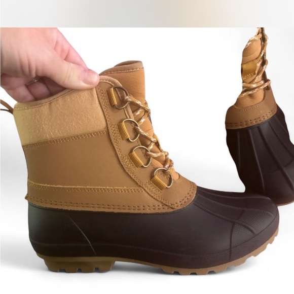 Women’s universal thread Tan and Black Duck Boots - Picture 2 of 4